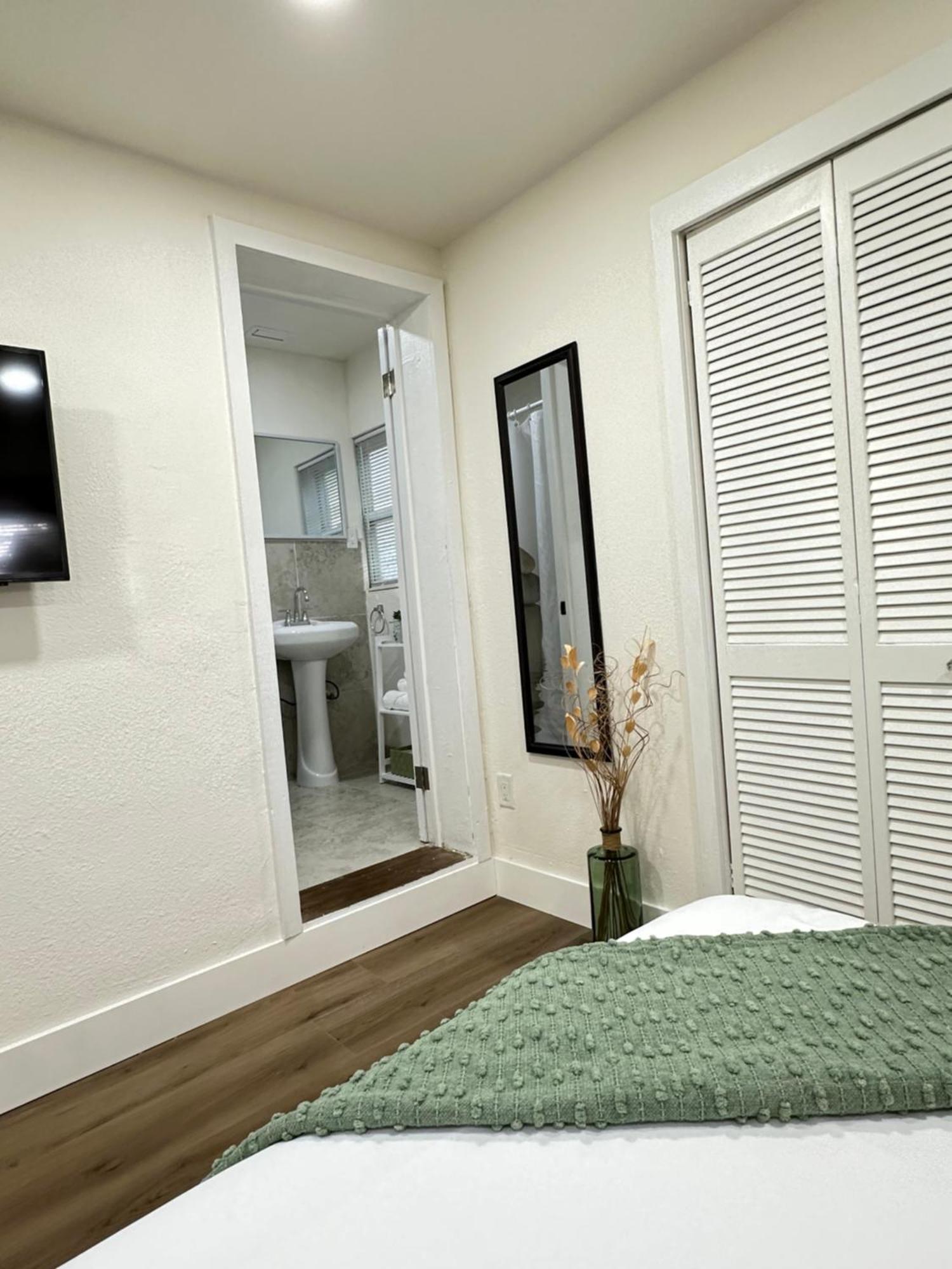 Peaceful Studio Clearwater Beach Bagian luar foto